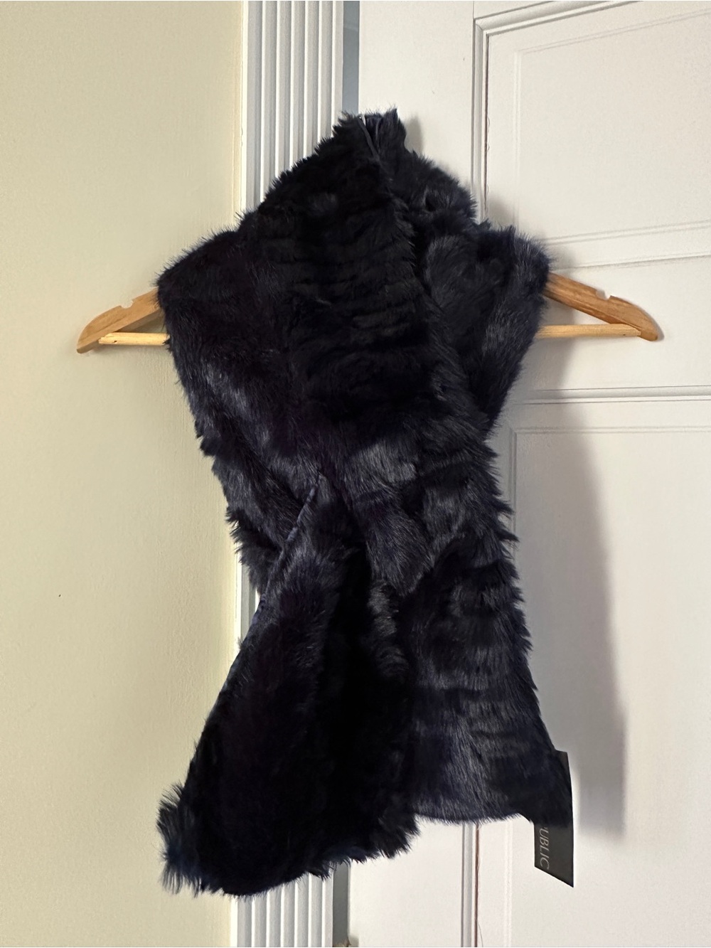 NWT Banana Republic (not Factory) Indigo Blue Faux Fur Stole Shawl Wrap Scarf